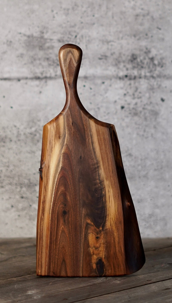 Planche à charcuterie noyer noir BLEUE - arloca