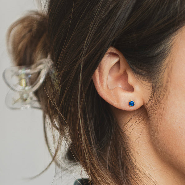 Boucles d'oreilles à tiges opales