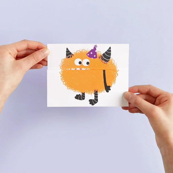 Carte de souhaits à déplier Monstre et Gâteau