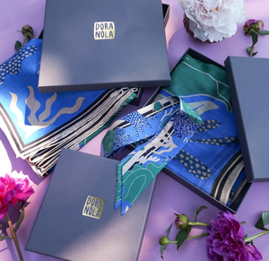 Dora Nola : le foulard comme un tableau qu’on peut porter