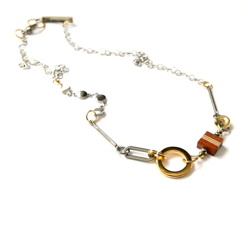 Collier Solaris