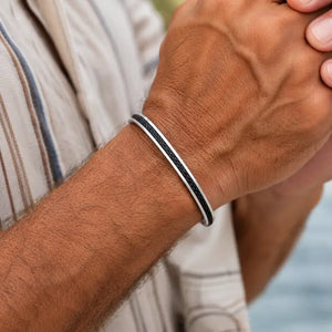 Bracelet manchette pour hommes en corde noire – Corfou.