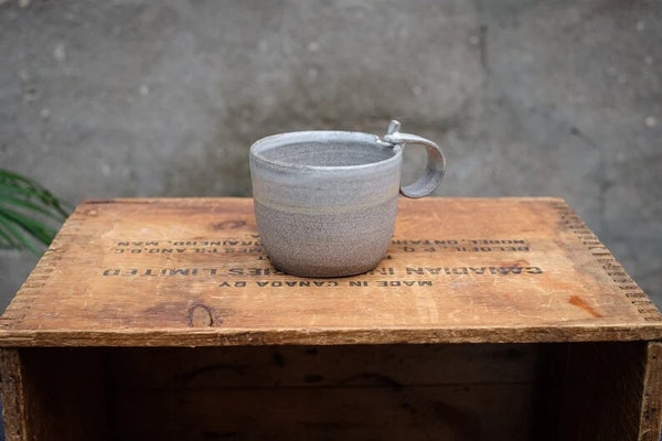 Grande tasse en céramique