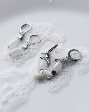 Boucles d'oreilles pendantes Clarina d'Anne-Marie Chagnon