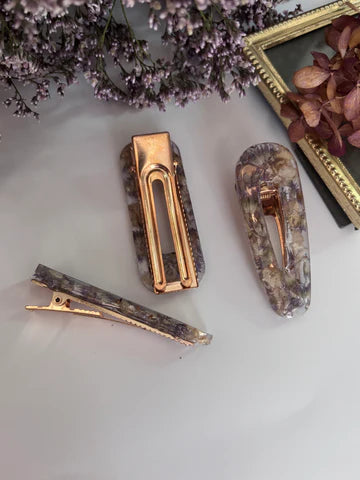 Barrettes en fleurs séchées surcyclées - arloca