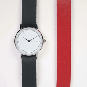 Montre Duo avec deux bracelets interchangeables dans sa boîte, Chikiboom
