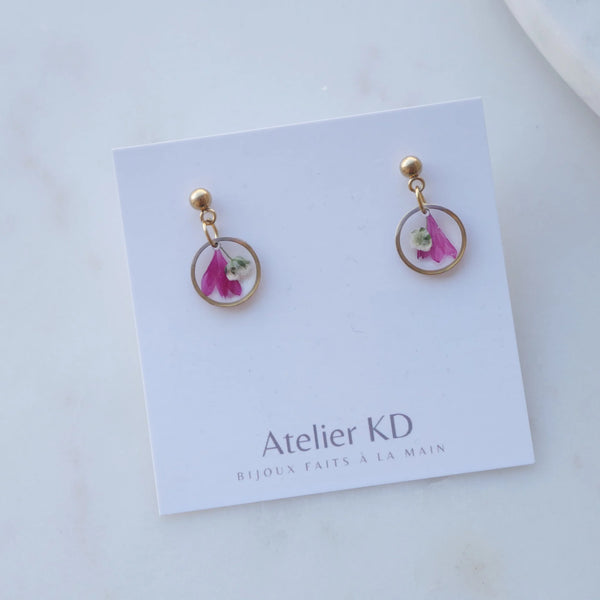 Boucles d'oreilles Lucy et gigi blanches