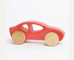 Coche de madera