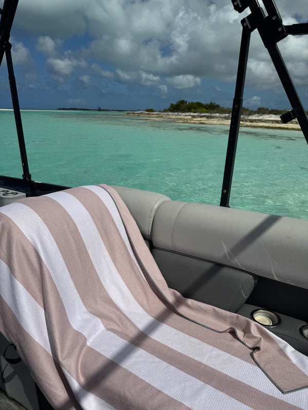 Serviette de plage en microfibre gaufré La Classique - arloca