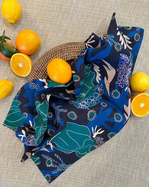 Midsummer dish towel