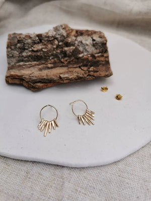 Pendientes Inti cortos