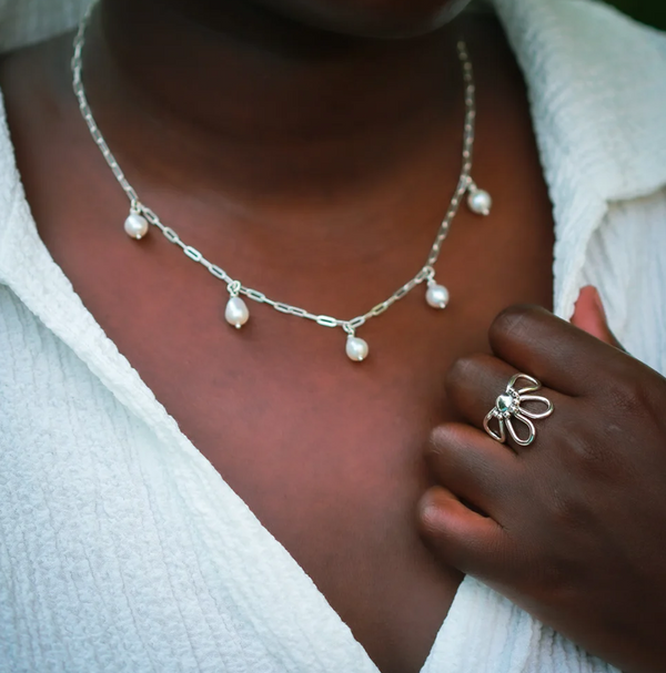 Collier Majistas